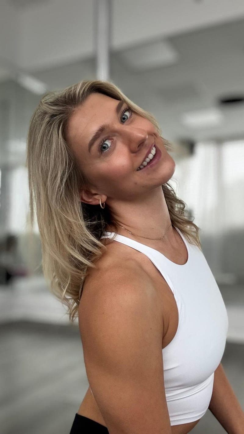 Angelika Badlo – Pole Trainerin